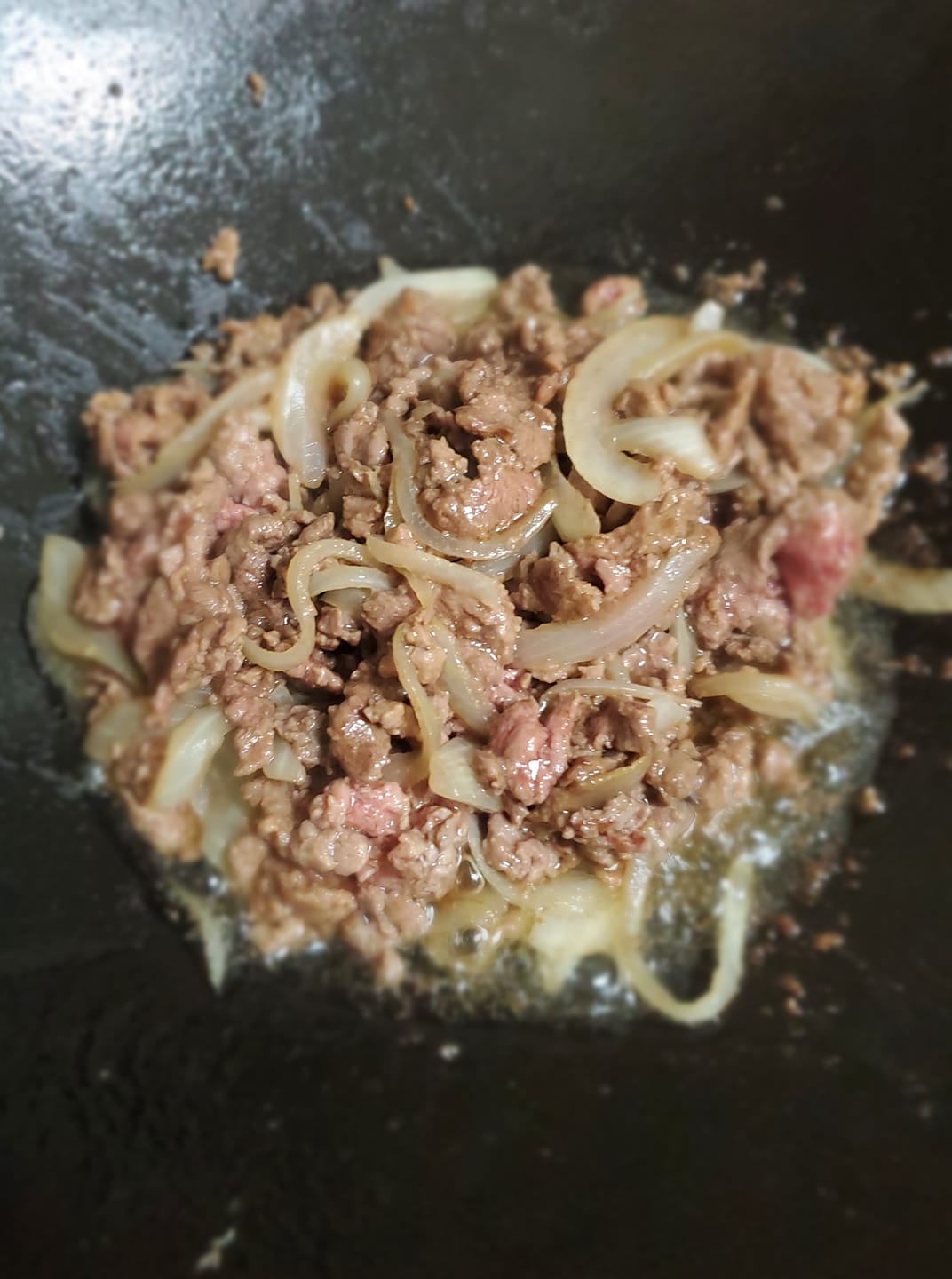 Ground meat onion